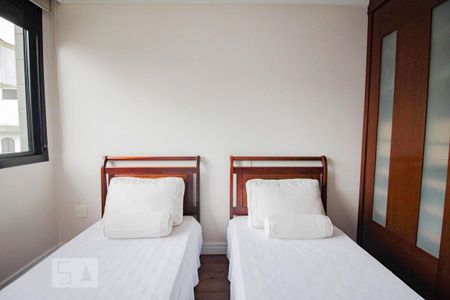 Apartamento à venda com 260m², 4 quartos e 4 vagas Apartamento à venda com 260m², 4 quartos e 4 vagasquarto