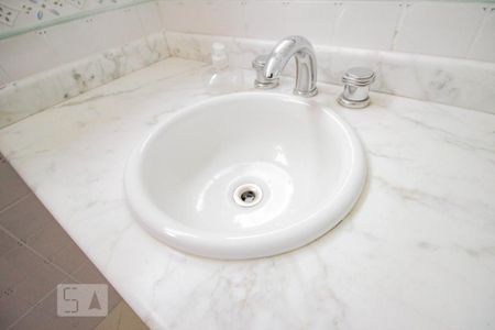 Apartamento à venda com 260m², 4 quartos e 4 vagas Apartamento à venda com 260m², 4 quartos e 4 vagassuíte 1