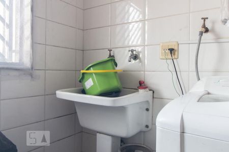 Casa à venda com 149m², 3 quartos e 4 vagas Casa à venda com 149m², 3 quartos e 4 vagasÁrea de serviço