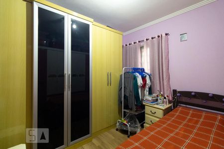 Casa à venda com 149m², 3 quartos e 4 vagas Casa à venda com 149m², 3 quartos e 4 vagasQuarto 2