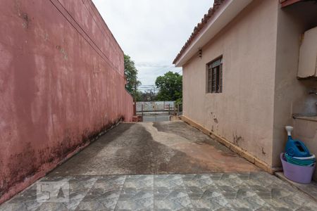 Casa para alugar com 413m², 4 quartos e 3 vagas Casa para alugar com 413m², 4 quartos e 3 vagasEntrada da Garagem