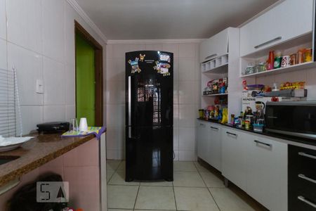Casa para alugar com 413m², 4 quartos e 3 vagas Casa para alugar com 413m², 4 quartos e 3 vagasCozinha