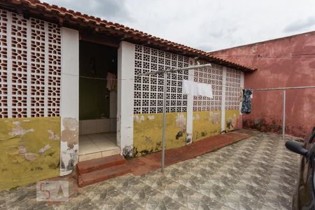 Casa para alugar com 413m², 4 quartos e 3 vagas Casa para alugar com 413m², 4 quartos e 3 vagasFachada