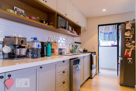 Apartamento à venda com 64m², 2 quartos e 1 vaga Apartamento à venda com 64m², 2 quartos e 1 vagaCozinha