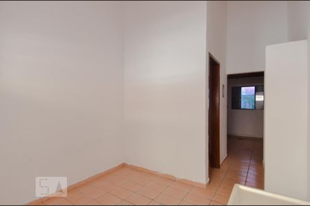 Cozinha de casa de condomínio para alugar com 1 quarto, 34m² em Jardim Cocaia, Guarulhos