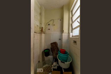 Apartamento à venda com 120m², 3 quartos e 1 vaga Apartamento à venda com 120m², 3 quartos e 1 vagaBanheiro de Serviço