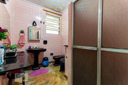 Apartamento à venda com 120m², 3 quartos e 1 vaga Apartamento à venda com 120m², 3 quartos e 1 vagaBanheiro