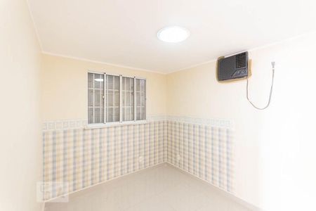 Casa à venda com 90m², 2 quartos e sem vaga Casa à venda com 90m², 2 quartos e sem vagaQuarto