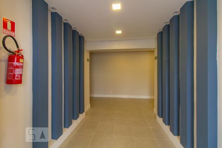 Apartamento à venda com 40m², 2 quartos e 1 vaga Apartamento à venda com 40m², 2 quartos e 1 vagaHall social