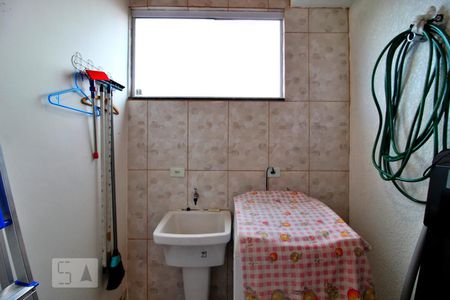 Apartamento à venda com 100m², 2 quartos e 2 vagasÁrea de Serviço