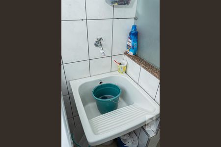 Apartamento à venda com 64m², 3 quartos e 1 vaga Apartamento à venda com 64m², 3 quartos e 1 vagaDetalhe área de serviço