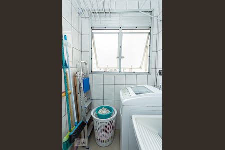 Apartamento à venda com 64m², 3 quartos e 1 vaga Apartamento à venda com 64m², 3 quartos e 1 vagaÁrea de Serviço