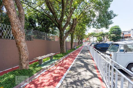 Apartamento à venda com 64m², 3 quartos e 1 vaga Apartamento à venda com 64m², 3 quartos e 1 vagaÁrea comum - Pista corrida