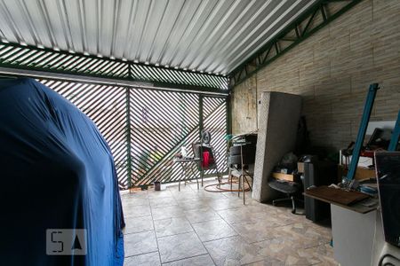 Casa à venda com 160m², 2 quartos e 2 vagas Casa à venda com 160m², 2 quartos e 2 vagasGaragem