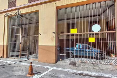 Studio para alugar com 35m², 1 quarto e sem vaga Studio para alugar com 35m², 1 quarto e sem vagaFachada