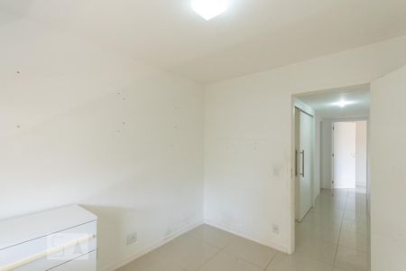 Apartamento à venda com 115m², 3 quartos e 2 vagas Apartamento à venda com 115m², 3 quartos e 2 vagasQuarto