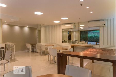 Apartamento à venda com 115m², 3 quartos e 2 vagas Apartamento à venda com 115m², 3 quartos e 2 vagasÁrea comum