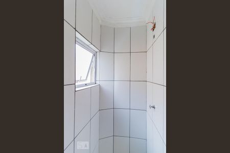 Casa de condomínio à venda com 66m², 2 quartos e 1 vaga Casa de condomínio à venda com 66m², 2 quartos e 1 vagaDetalhe banheiro