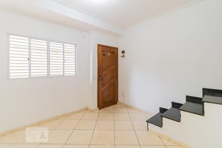 Sala de casa de condomínio à venda com 2 quartos, 66m² em Vila Buenos Aires, São Paulo
