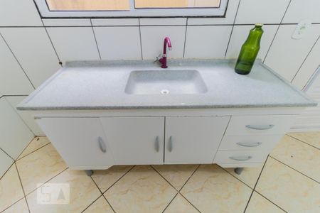 Casa de condomínio à venda com 66m², 2 quartos e 1 vaga Casa de condomínio à venda com 66m², 2 quartos e 1 vagaDetalhe cozinha