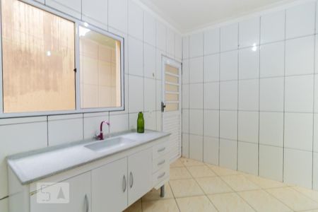 Casa de condomínio à venda com 66m², 2 quartos e 1 vaga Casa de condomínio à venda com 66m², 2 quartos e 1 vagaCozinha