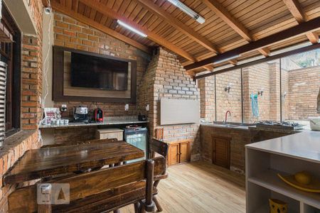 Casa à venda com 340m², 3 quartos e 3 vagas Casa à venda com 340m², 3 quartos e 3 vagasArea Gourmet