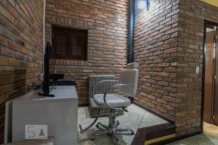Casa à venda com 340m², 3 quartos e 3 vagas Casa à venda com 340m², 3 quartos e 3 vagasMezanino