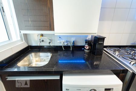 Apartamento à venda com 56m², 2 quartos e 1 vaga Apartamento à venda com 56m², 2 quartos e 1 vagaCozinha