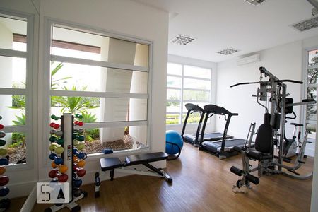 Apartamento à venda com 56m², 2 quartos e 1 vaga Apartamento à venda com 56m², 2 quartos e 1 vagaÁrea comum - Academia