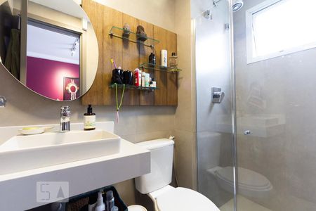 Apartamento à venda com 56m², 2 quartos e 1 vaga Apartamento à venda com 56m², 2 quartos e 1 vagaBanheiro da Suíte 2