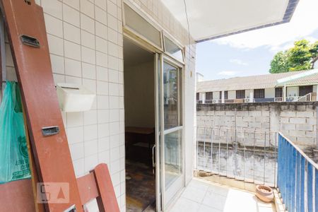 Apartamento à venda com 110m², 2 quartos e 1 vaga Apartamento à venda com 110m², 2 quartos e 1 vagaVaranda