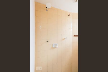 Apartamento à venda com 110m², 2 quartos e 1 vaga Apartamento à venda com 110m², 2 quartos e 1 vagaBanheiro de Serviço