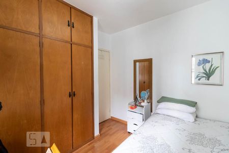 Quarto 2 de apartamento para alugar com 2 quartos, 63m² em Pinheiros, São Paulo