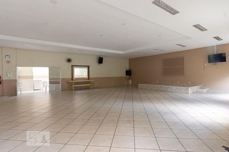 Apartamento à venda com 54m², 2 quartos e 2 vagas Apartamento à venda com 54m², 2 quartos e 2 vagasSalão de festas