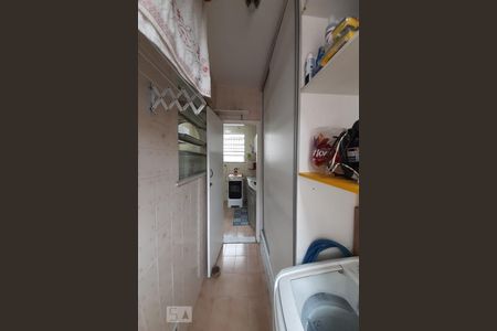 Casa de condomínio à venda com 75m², 2 quartos e sem vaga Casa de condomínio à venda com 75m², 2 quartos e sem vagaÁrea de Serviço