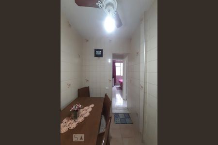 Casa de condomínio à venda com 75m², 2 quartos e sem vaga Casa de condomínio à venda com 75m², 2 quartos e sem vagaCopa