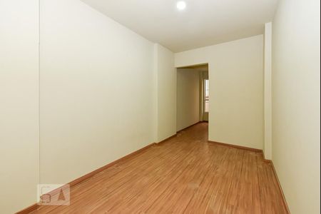Sala de apartamento para alugar com 2 quartos, 90m² em Copacabana, Rio de Janeiro