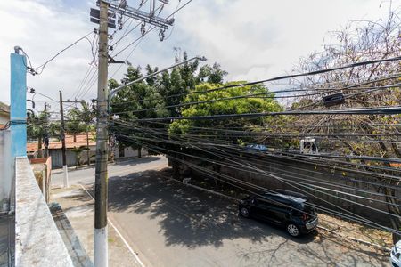 Casa de condomínio à venda com 60m², 2 quartos e 1 vaga Casa de condomínio à venda com 60m², 2 quartos e 1 vagaVista