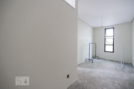 Casa de condomínio à venda com 480m², 4 quartos e 8 vagas Casa de condomínio à venda com 480m², 4 quartos e 8 vagasSuíte 1