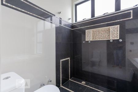 Casa de condomínio à venda com 480m², 4 quartos e 8 vagas