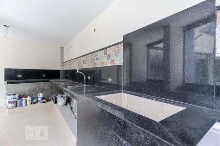 Casa de condomínio à venda com 480m², 4 quartos e 8 vagas Casa de condomínio à venda com 480m², 4 quartos e 8 vagasEspaço Gourmet