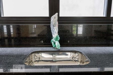 Casa de condomínio à venda com 480m², 4 quartos e 8 vagas Casa de condomínio à venda com 480m², 4 quartos e 8 vagasCozinha