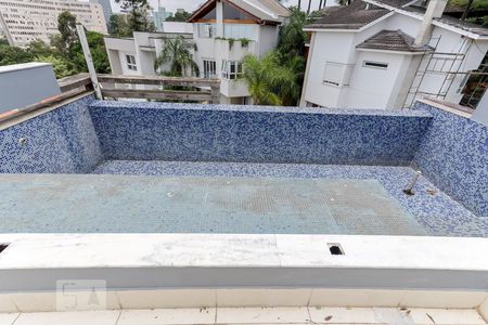 Casa de condomínio à venda com 480m², 4 quartos e 8 vagas Casa de condomínio à venda com 480m², 4 quartos e 8 vagasPiscina