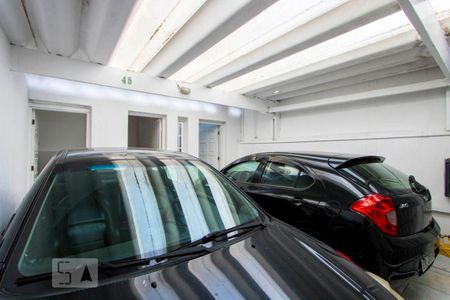 Casa à venda com 342m², 5 quartos e 2 vagas Casa à venda com 342m², 5 quartos e 2 vagasGaragem