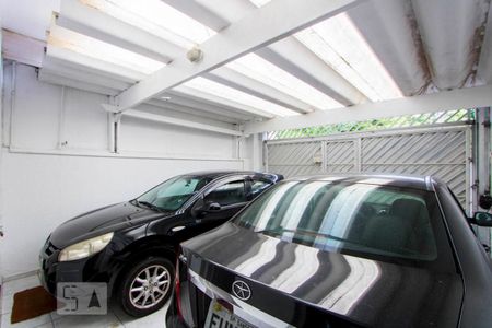 Casa à venda com 342m², 5 quartos e 2 vagas Casa à venda com 342m², 5 quartos e 2 vagasGaragem