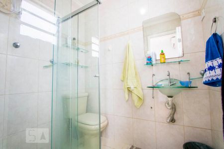 Casa à venda com 342m², 5 quartos e 2 vagas Casa à venda com 342m², 5 quartos e 2 vagasCasa 1 - Banheiro do quarto 1