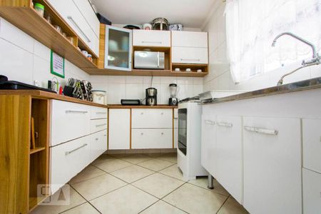 Casa à venda com 342m², 5 quartos e 2 vagas Casa à venda com 342m², 5 quartos e 2 vagasCasa 1 - Cozinha