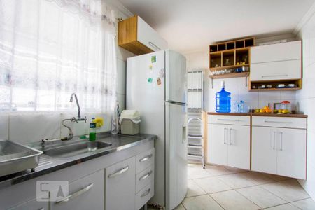 Casa à venda com 342m², 5 quartos e 2 vagas Casa à venda com 342m², 5 quartos e 2 vagasCasa 1 - Cozinha