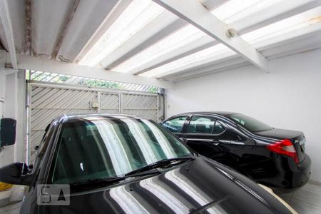 Casa à venda com 342m², 5 quartos e 2 vagas Casa à venda com 342m², 5 quartos e 2 vagasGaragem