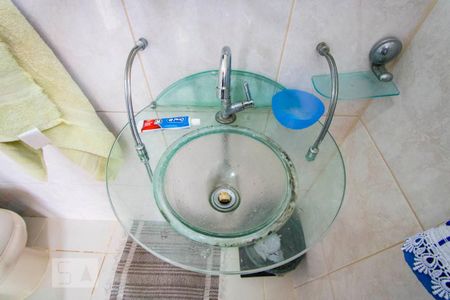 Casa à venda com 342m², 5 quartos e 2 vagas Casa à venda com 342m², 5 quartos e 2 vagasCasa 1 - Banheiro do quarto 1